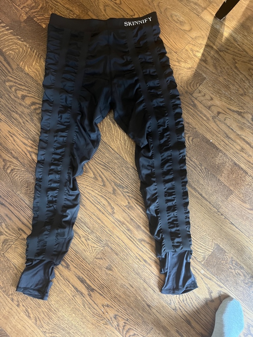 SKINNIFY Black Ruffle Leggings 4XL